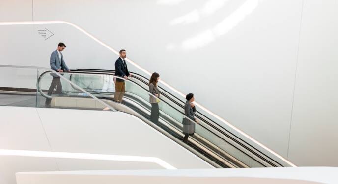 img_health-and-well-being-solutions-escalator-680x383