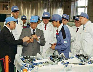 1998 - Toshiba cooperation