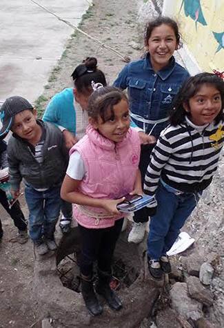 ART AGAINST VIOLENCE: MEXICAN KIDS TAKING PART IN THE XICO ARTE PROJECT, SUPPORTED BY THE FOUNDATION